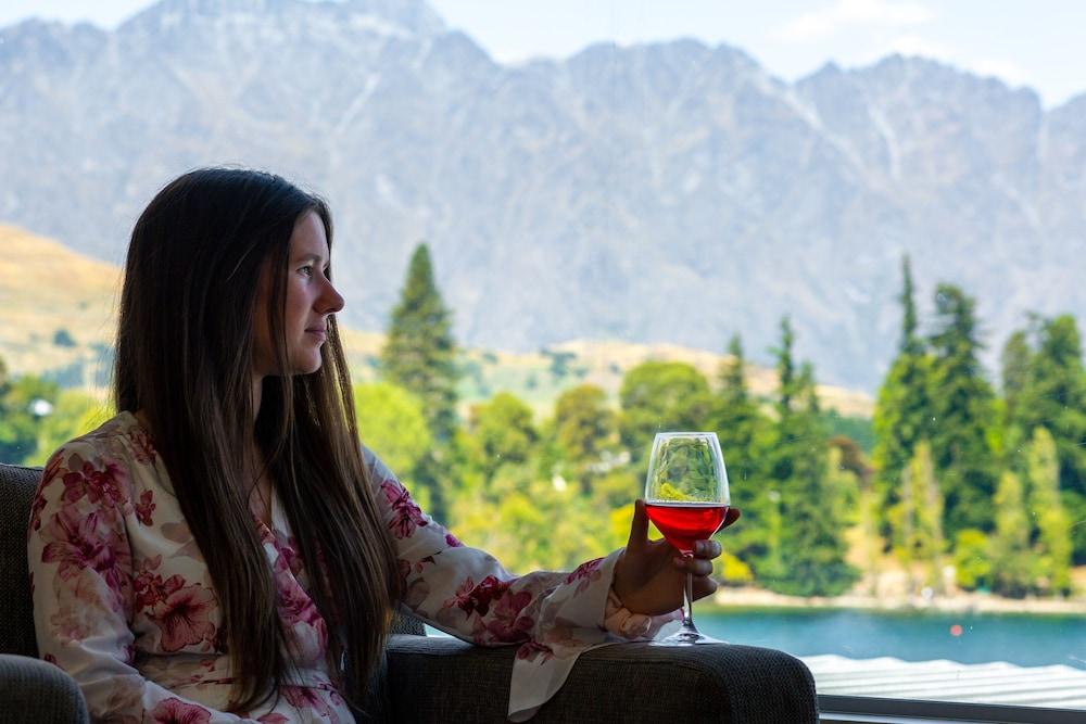 Crowne Plaza Hotel Queenstown — 9