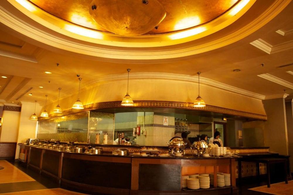 Renai Kota Bharu Hotel — 10