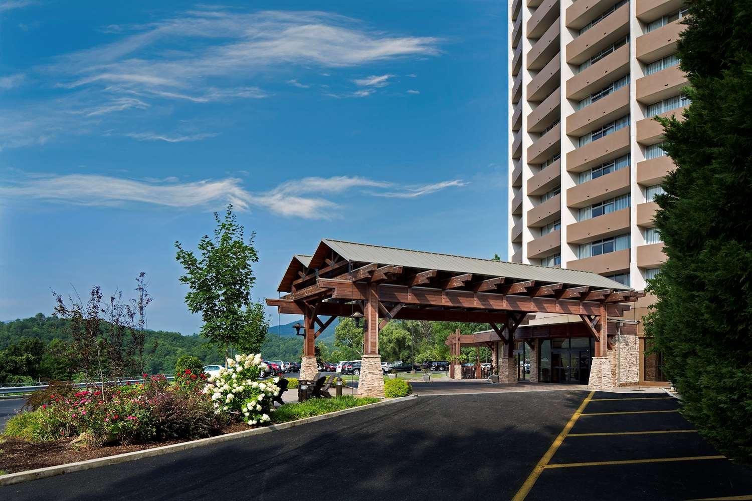 The Park Vista - A Doubletree By Hilton Hotel - Gatlinburg — 2