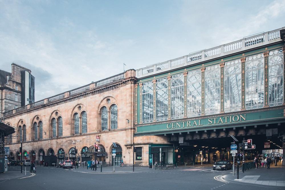 citizenM Hotel Glasgow — 2