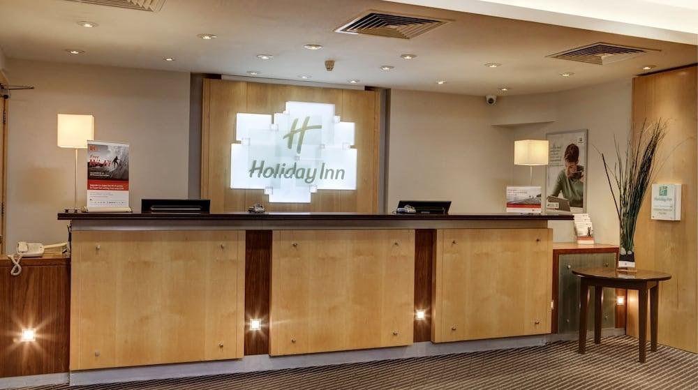 HOLIDAY INN BASINGSTOKE — 3