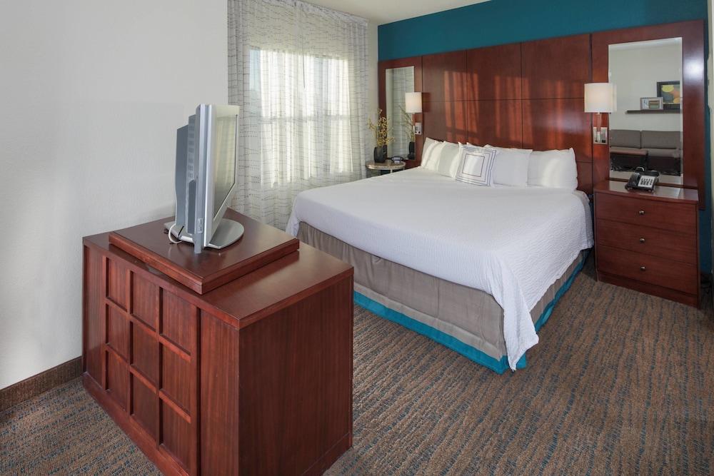 Residence Inn Dover — 10