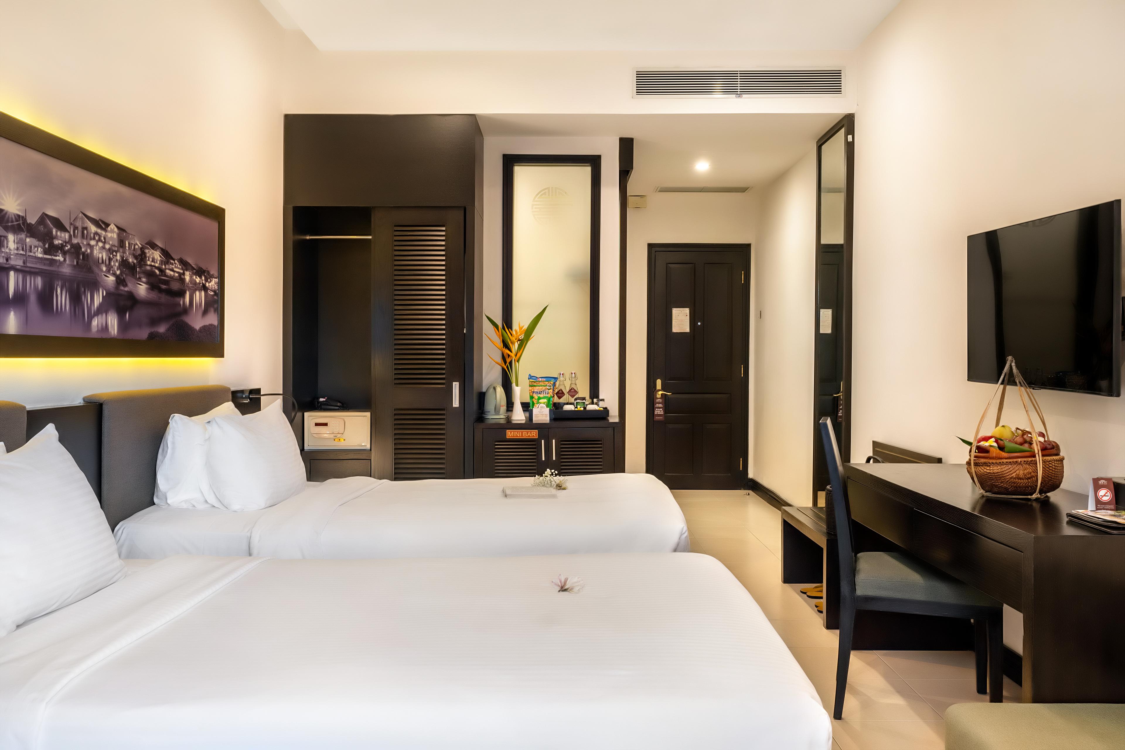 Hoi An Historic Hotel — 9