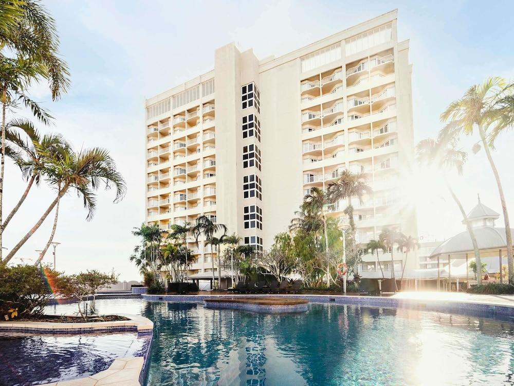 PULLMAN CAIRNS INTERNATIONAL — 3