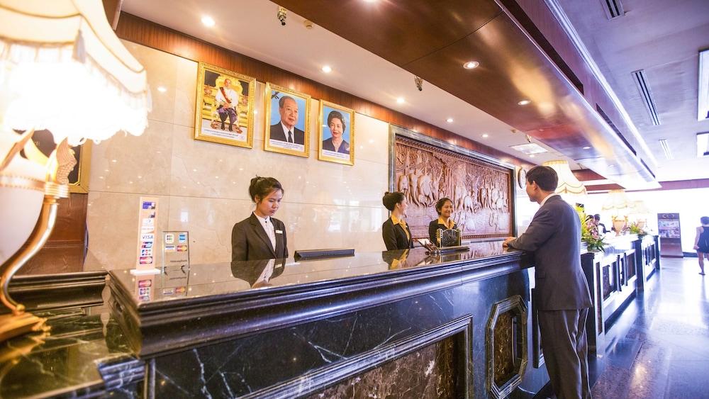 PHNOM PENH HOTEL — 6