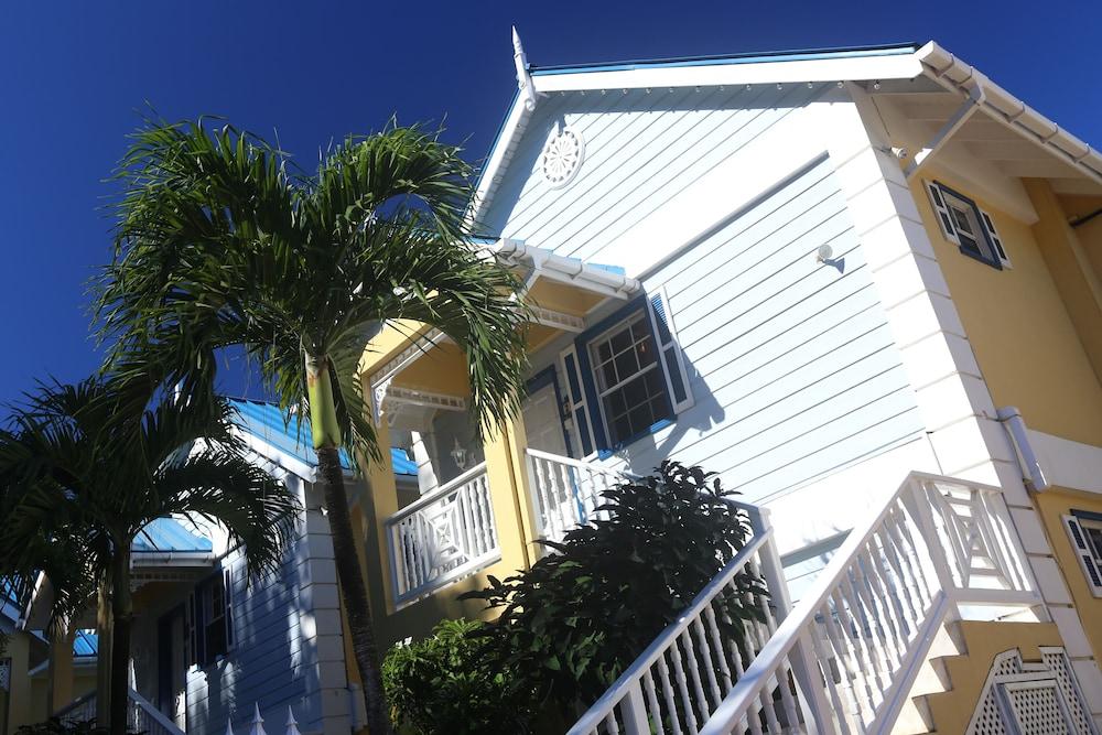 Villa Beach Cottages — 2