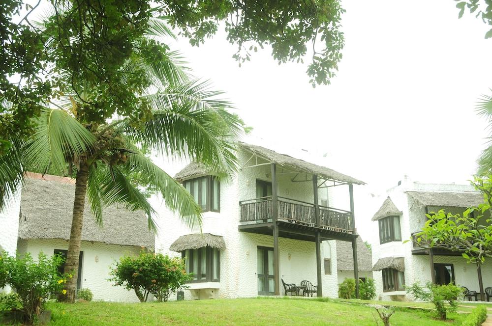 JACARANDA INDIAN OCEAN BEACH RESORT SOUTH COAST 995295 — 4