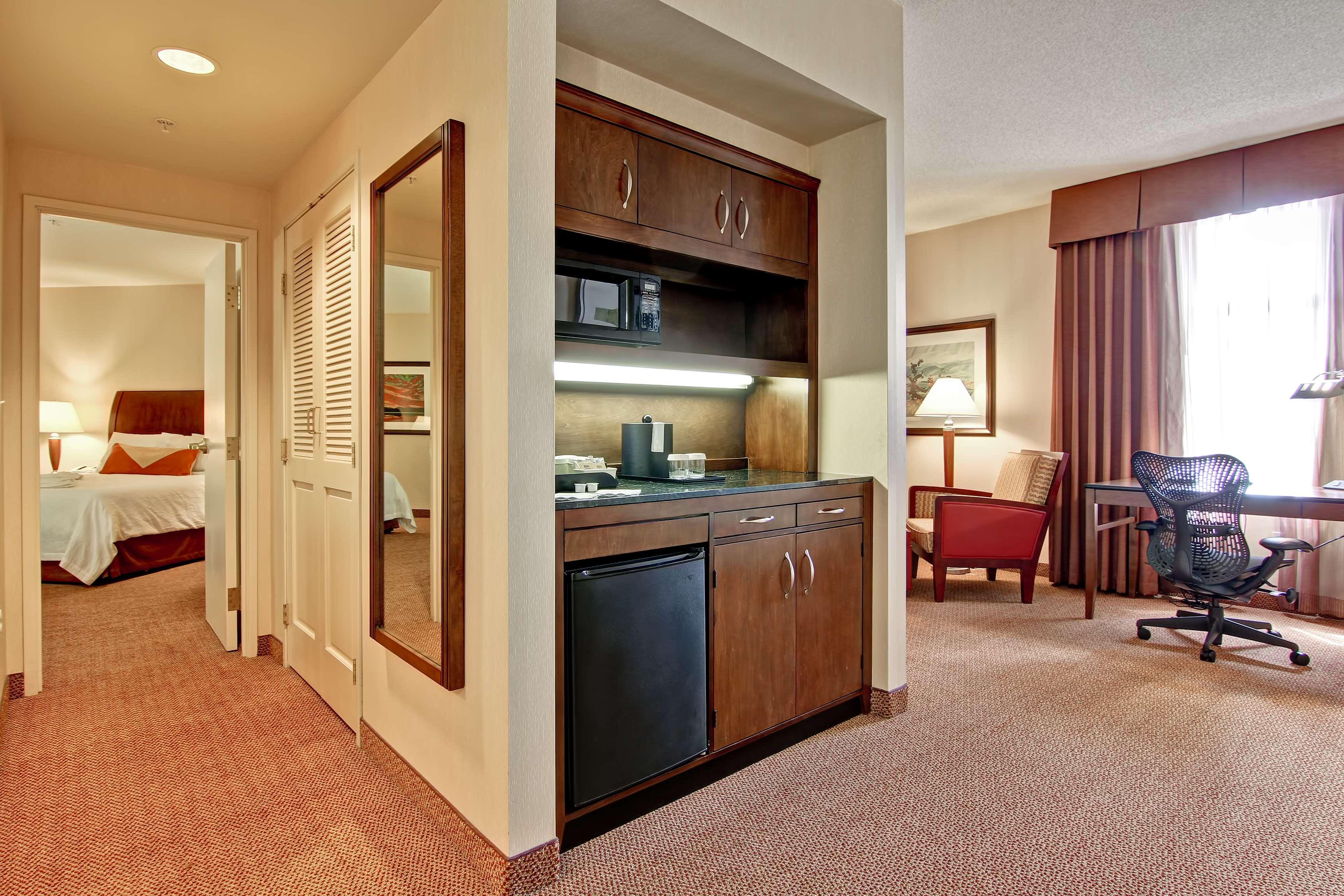 Hilton Garden Inn Calgary Airport 83762 — 3