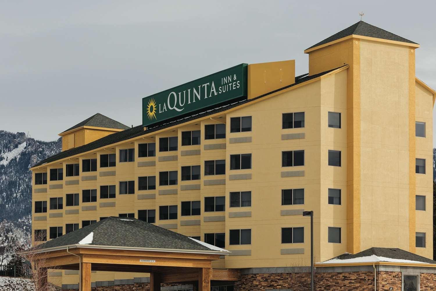 La Quinta Inn & Suites by Wyndham Butte — 6