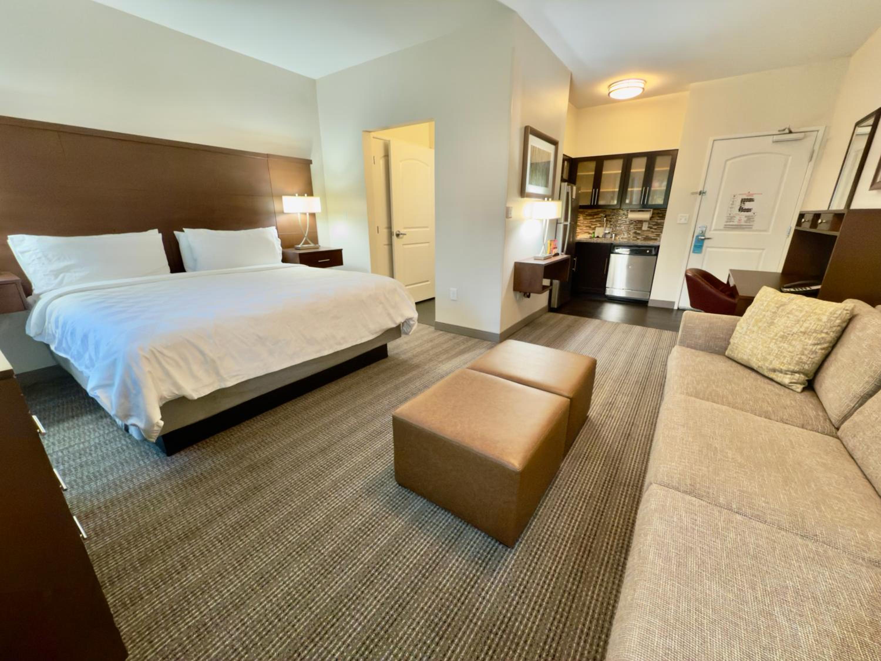 Staybridge Suites Carlsbad/San Diego — 7