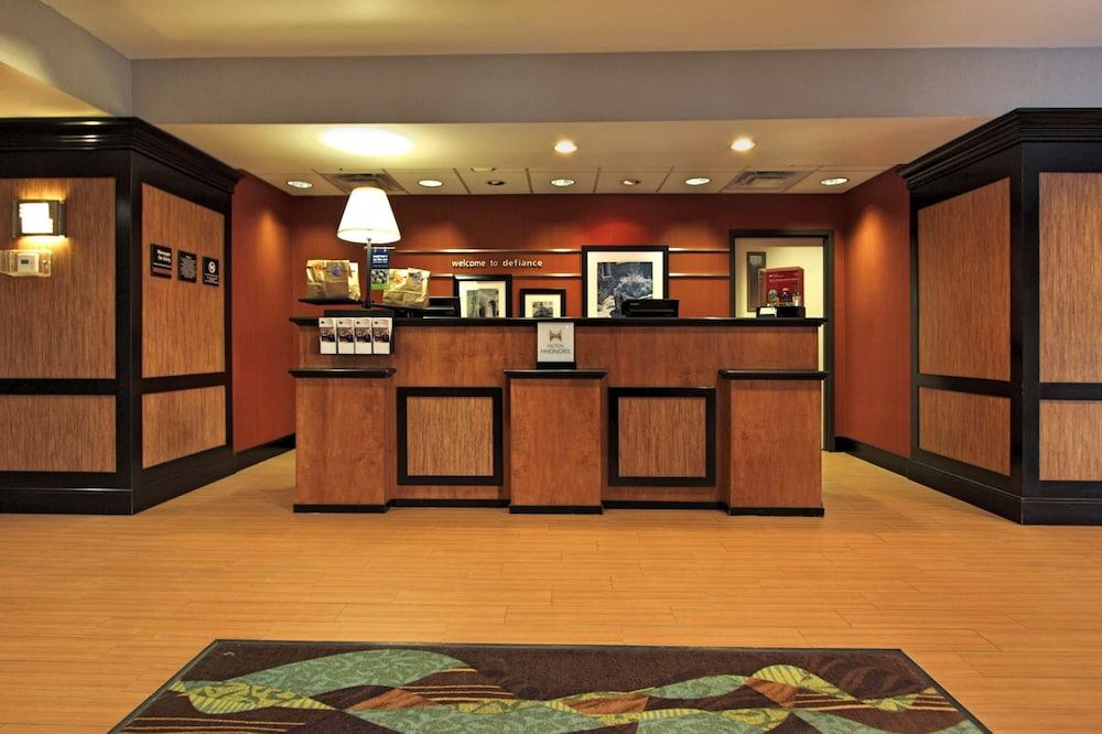 Hampton Inn Defiance — 2