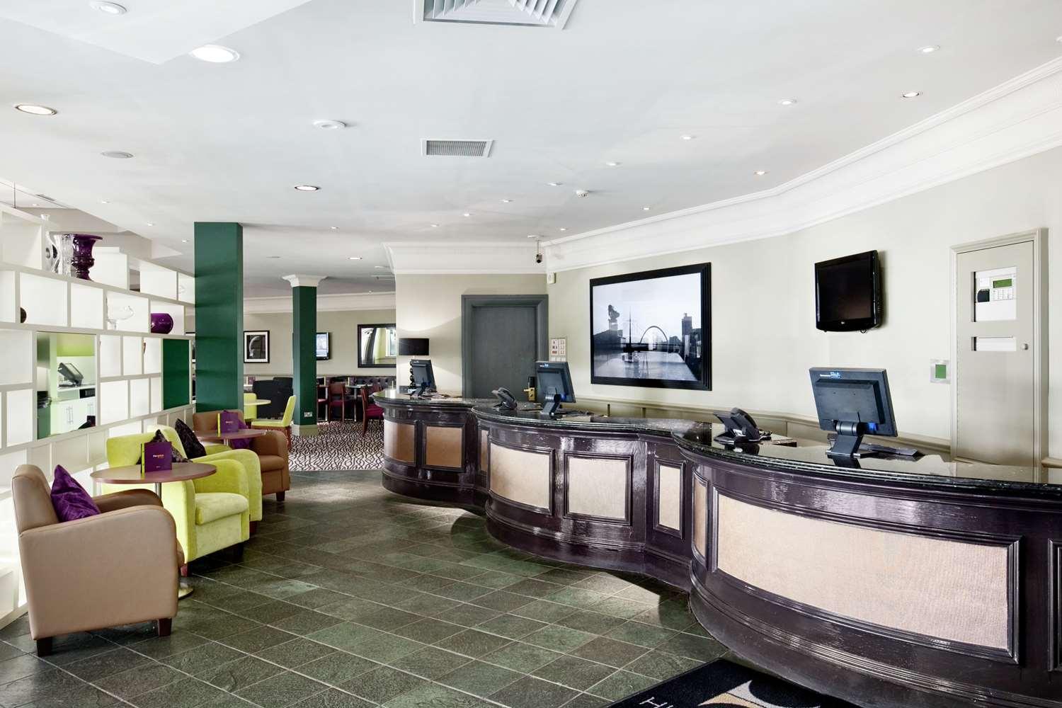 Doubletree By Hilton Strathclyde — 3