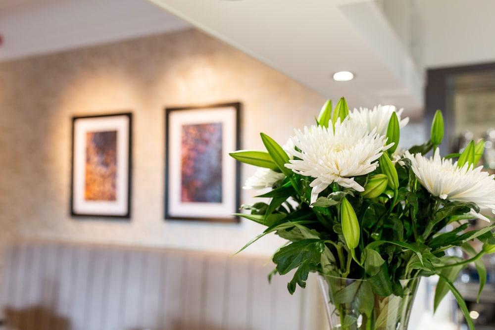 Rufford Arms Hotel — 10