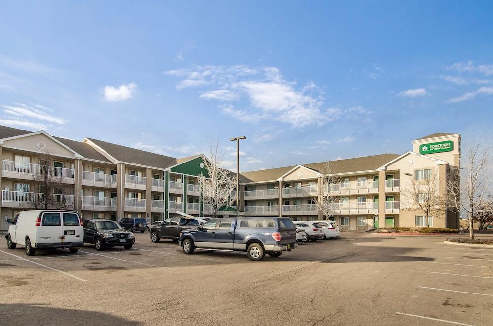 HomeTowne Studios by Red Roof Denver - Airport/Aurora (ex. Crossland Denver - Airport - Aurora) — 3