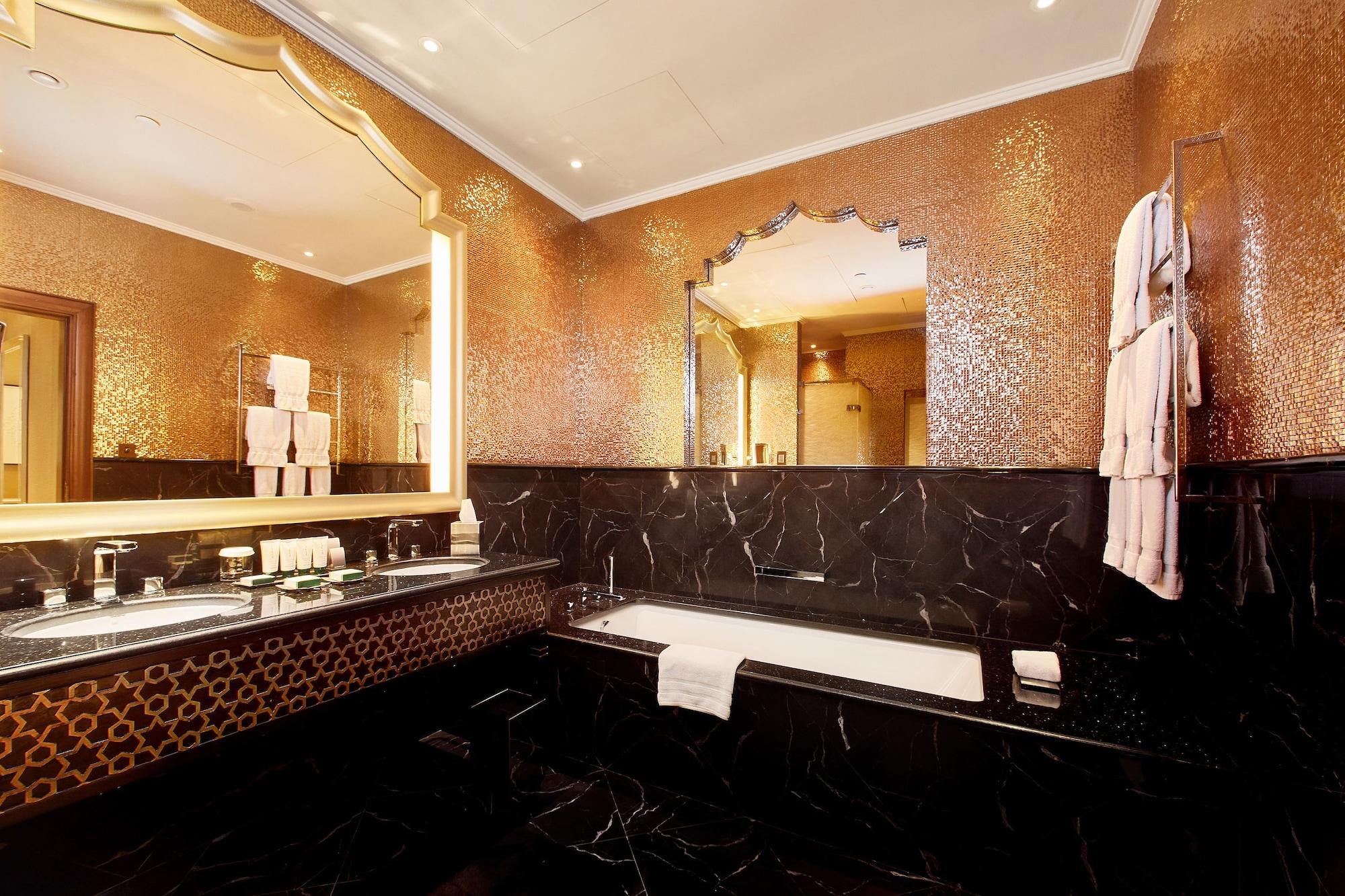 Waldorf Astoria Ras Al Khaimah Hotel — 9