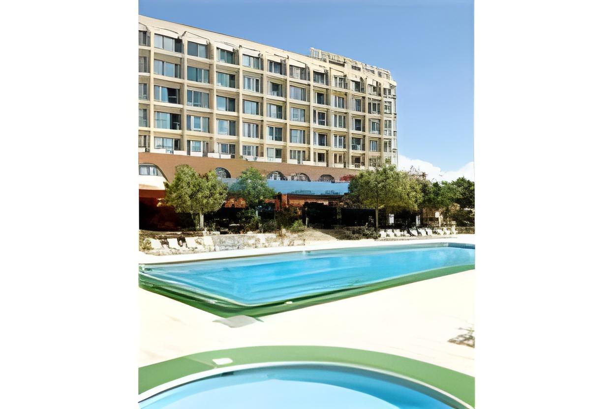 Navarria Blue Hotel — 3