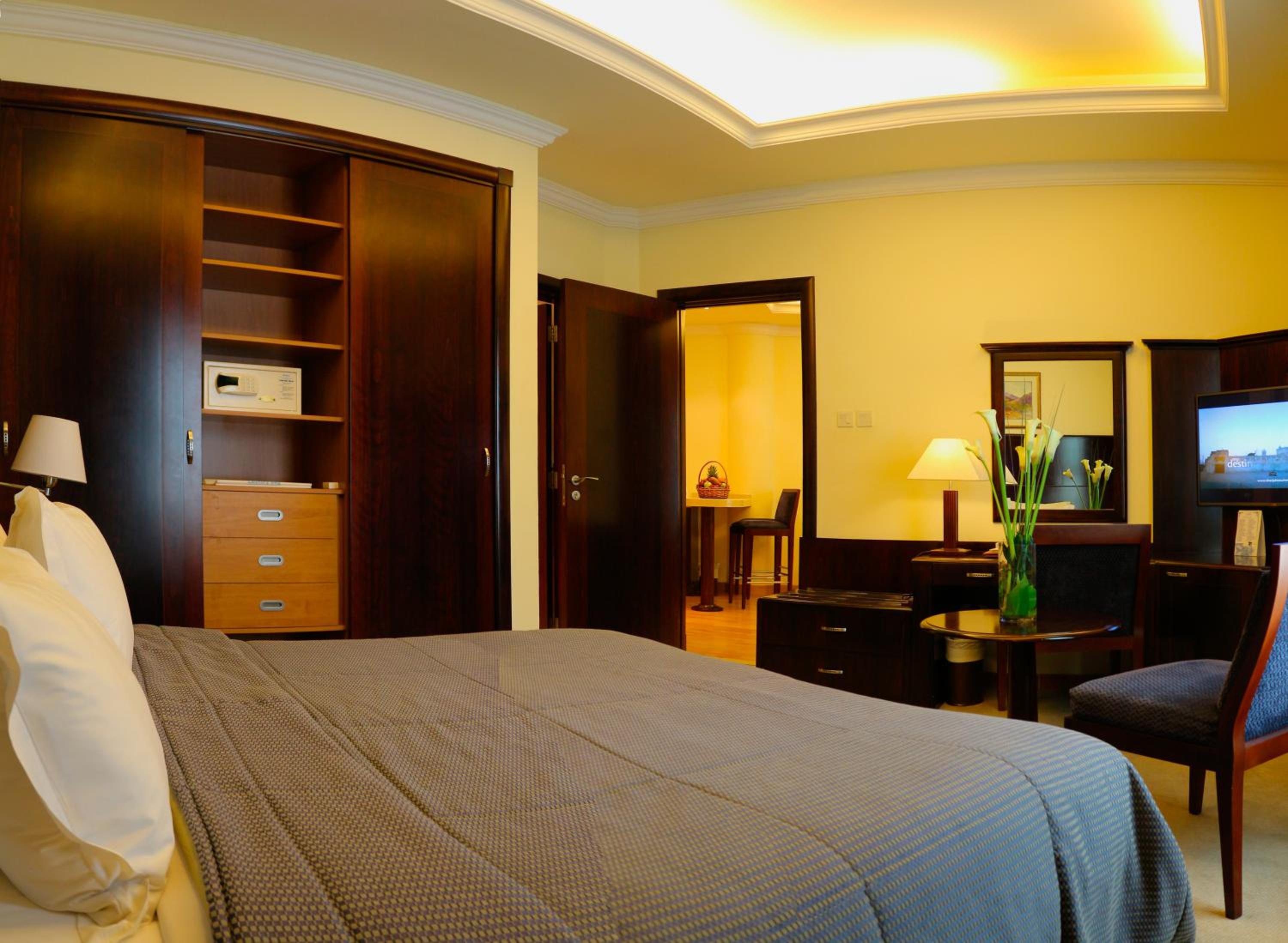 Sharjah Premiere Hotel And Resort — 7