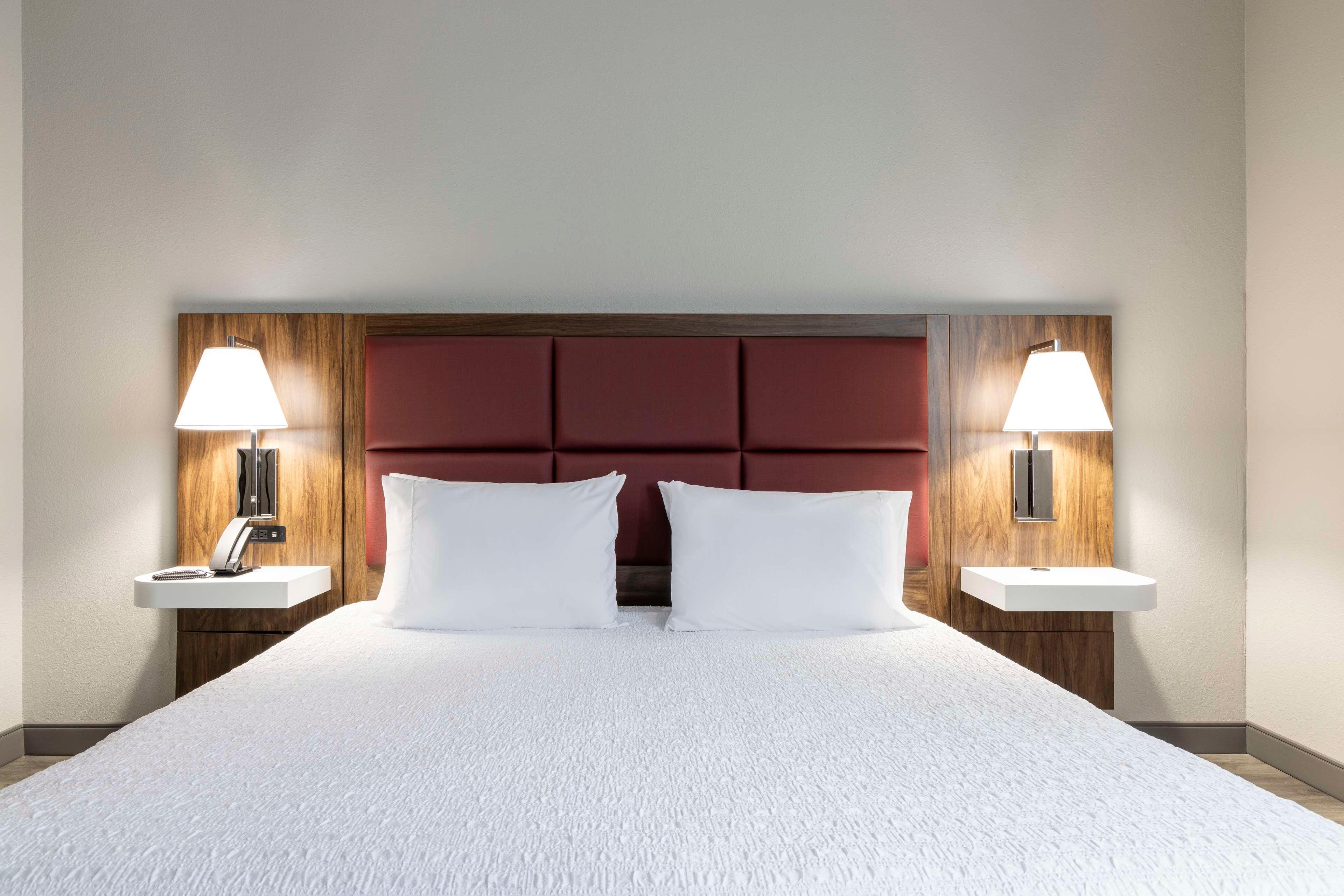 Hampton Inn Athens GA — 1