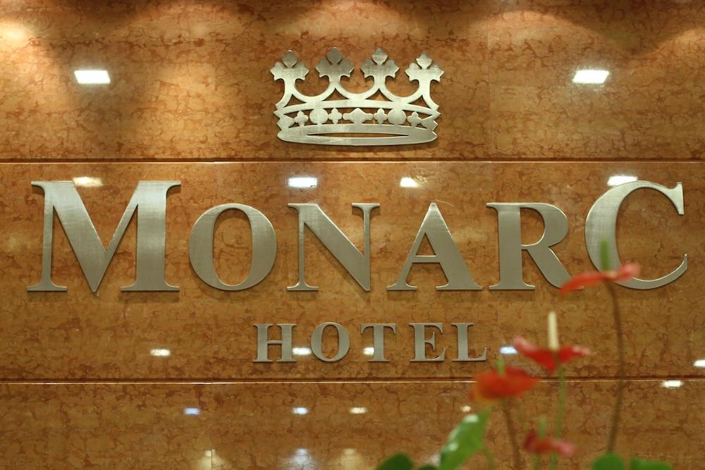 Monarc Hotel — 3