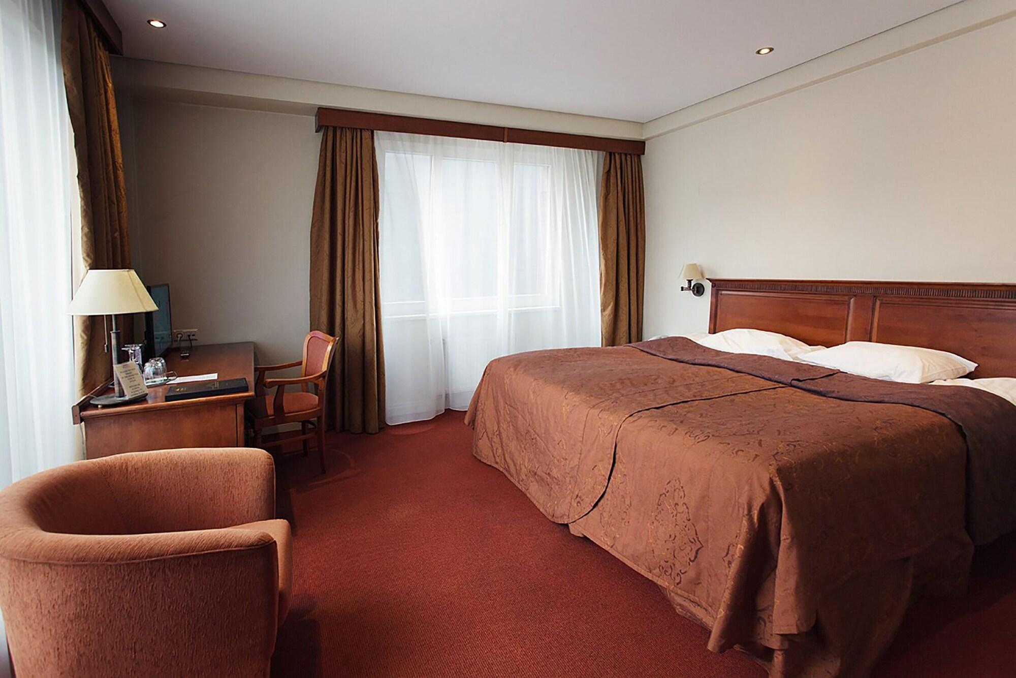 Daugirdas Old City Hotel 1058538 — 10