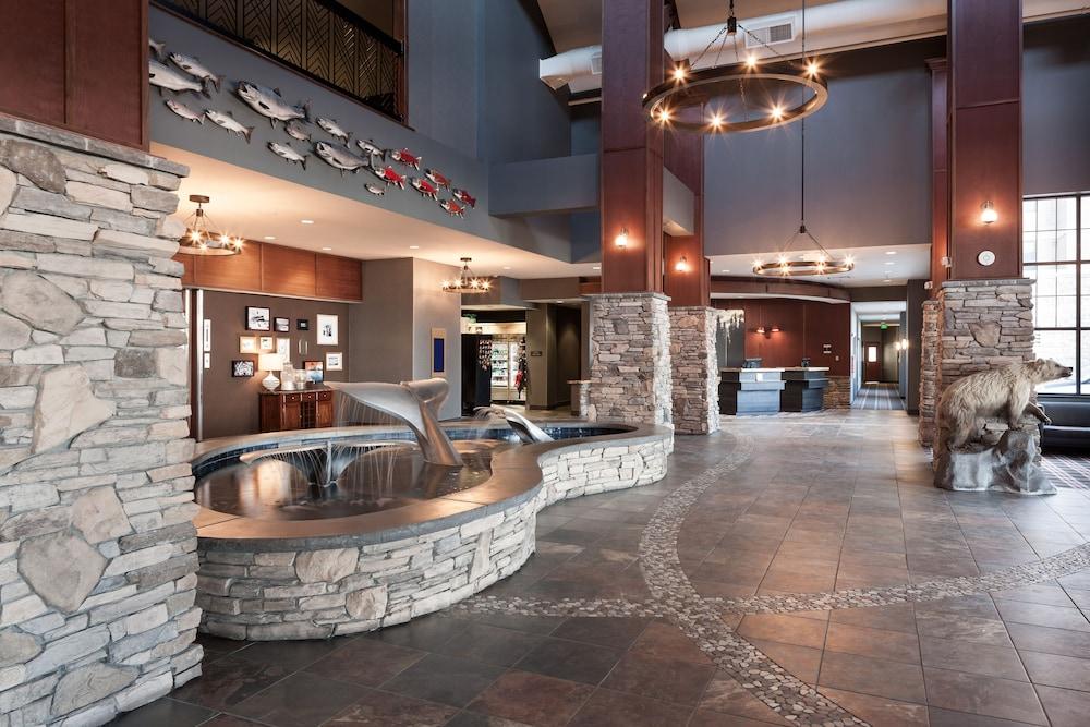 Embassy Suites by Hilton Anchorage — 10