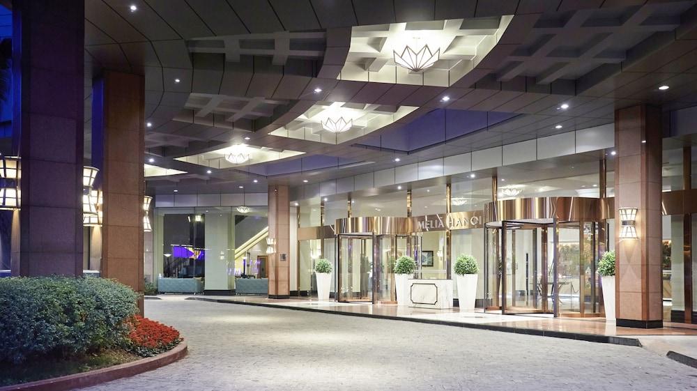 Melia Hanoi — 6