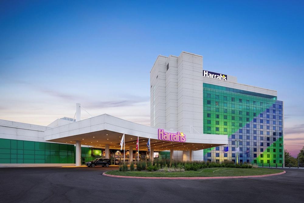 Harrah's Council Bluffs - A Caesars Rewards Destination — 5