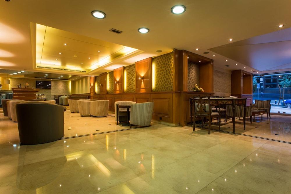 Cavalier Hotel Beirut — 4