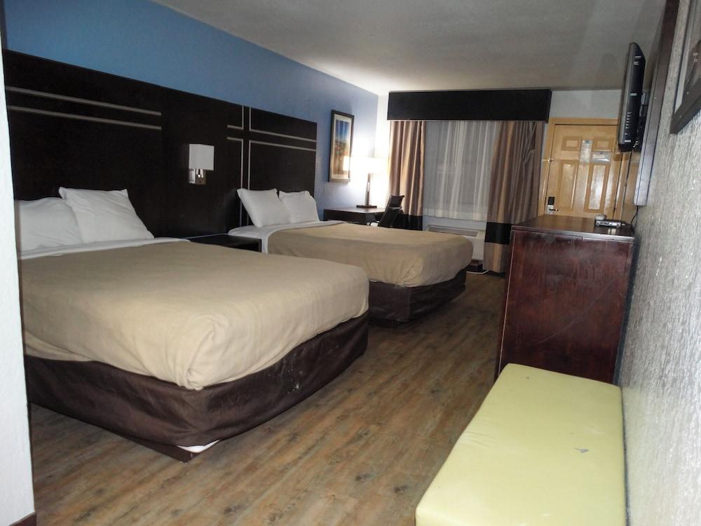 Galveston Inn — 7