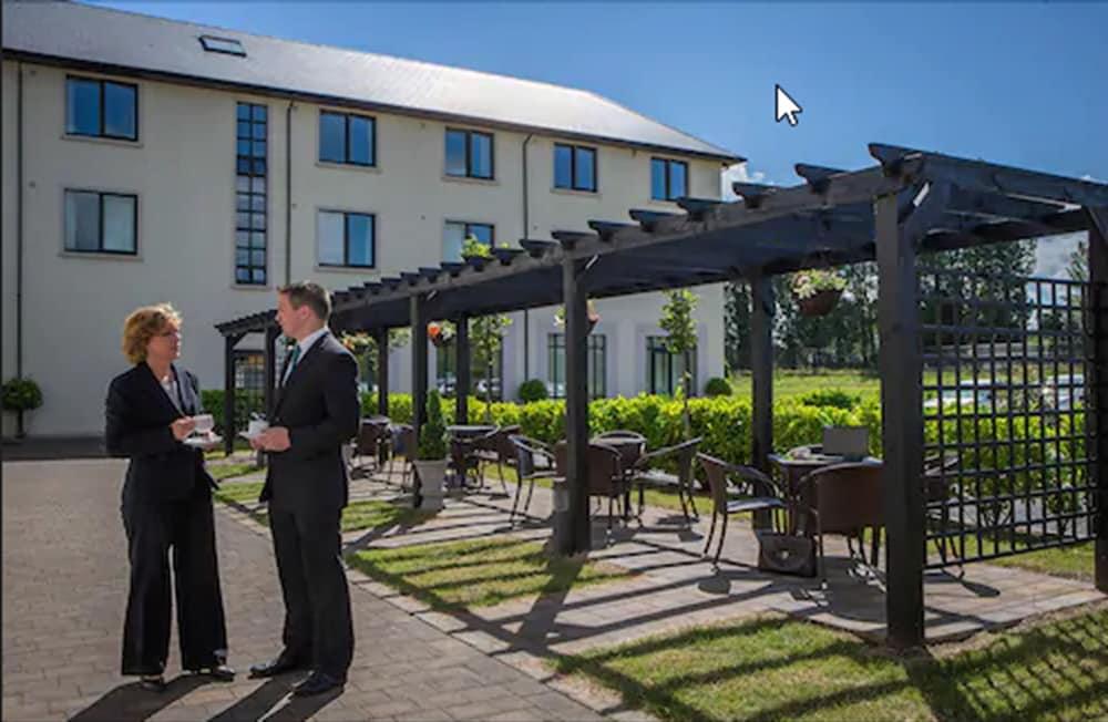 Charleville Park Hotel 97599 — 5