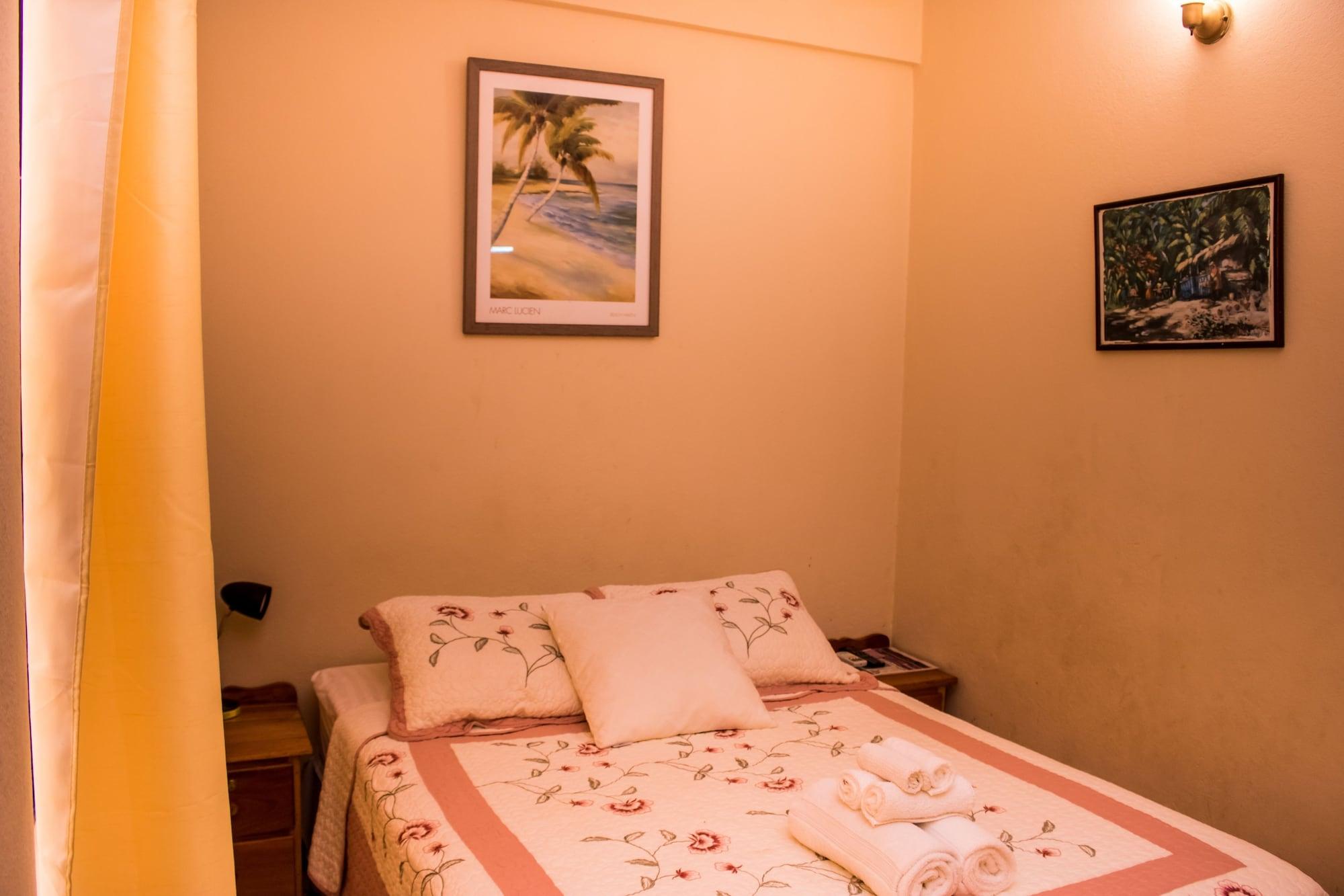 Serenade Hotel — 8