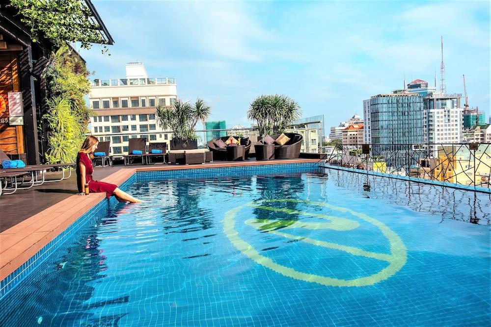 Kin Hotel Thi Sach Edition — 6