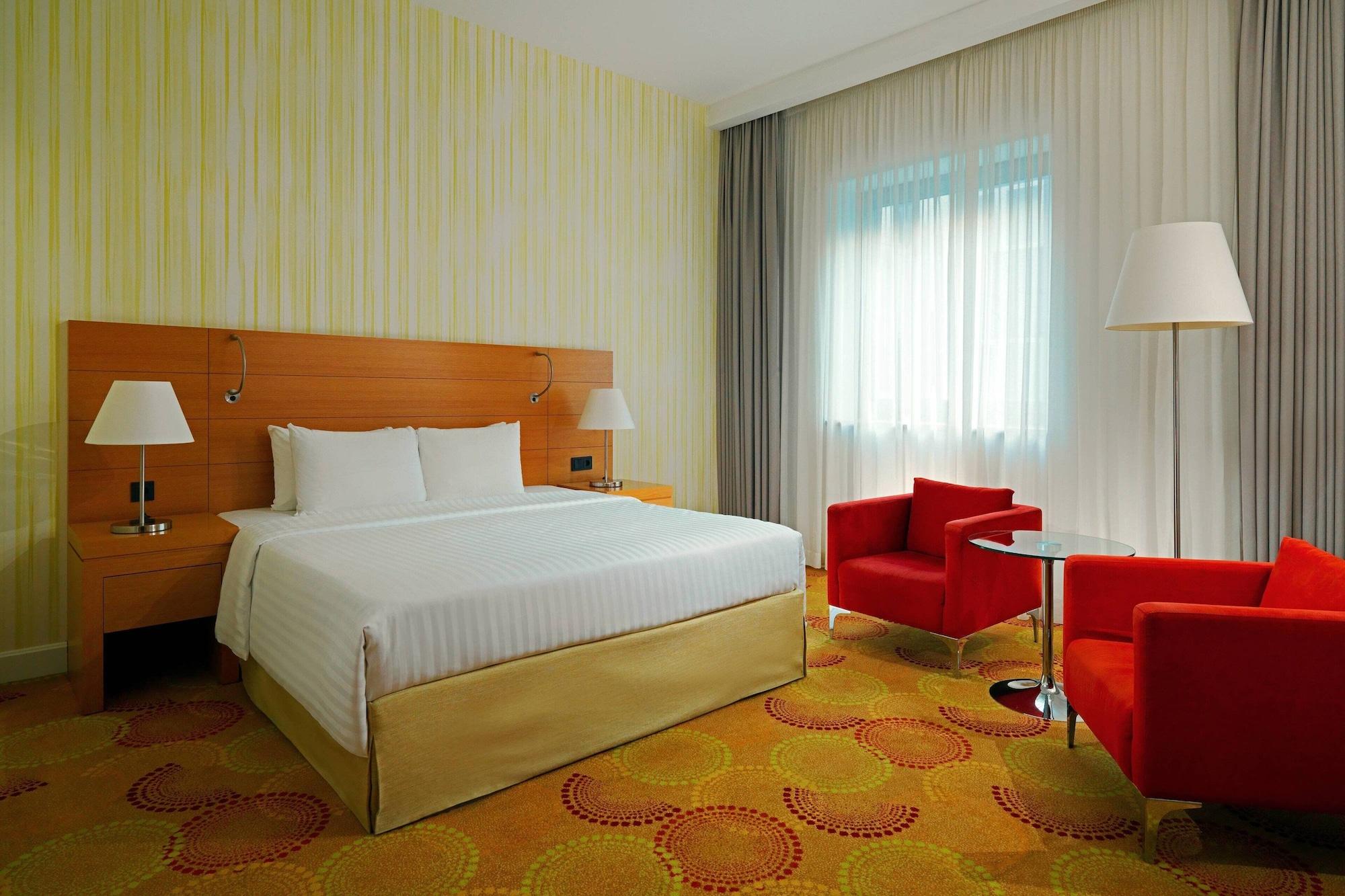 COURTYARD BY MARRIOTT BUDAPEST CITY CENTRE — 10