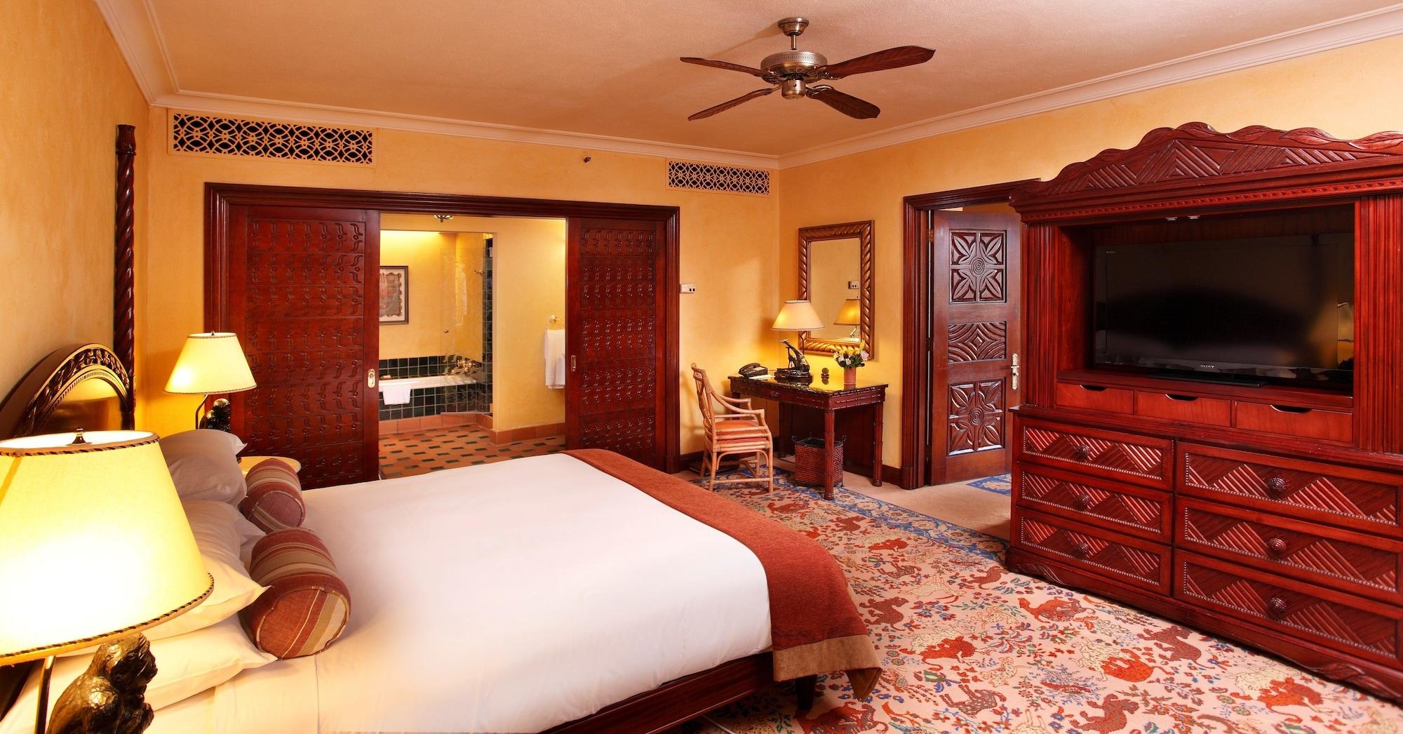 The Palace of the Lost City at Sun City Resort — 9