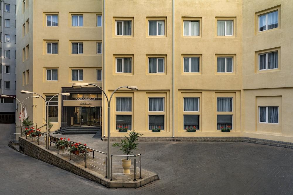 Citadines City Centre Tbilisi — 2