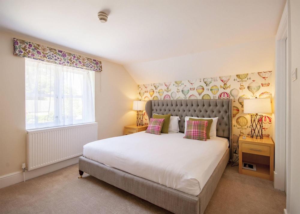 The Highworth Hotel — 9