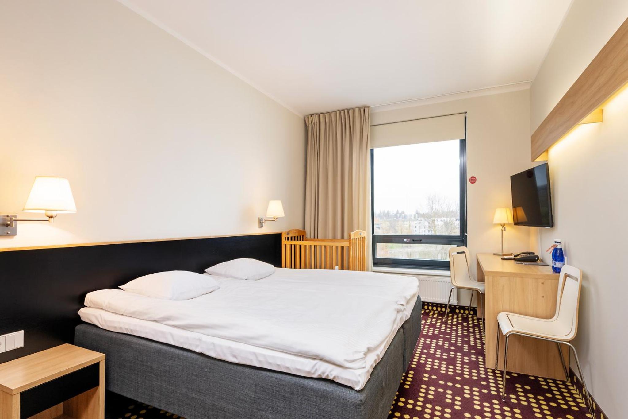 HOTEL DORPAT 1025278 — 6