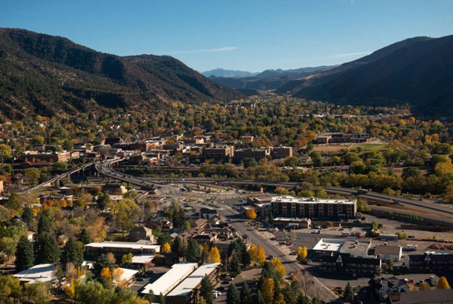 Hampton Inn Glenwood Springs — 10