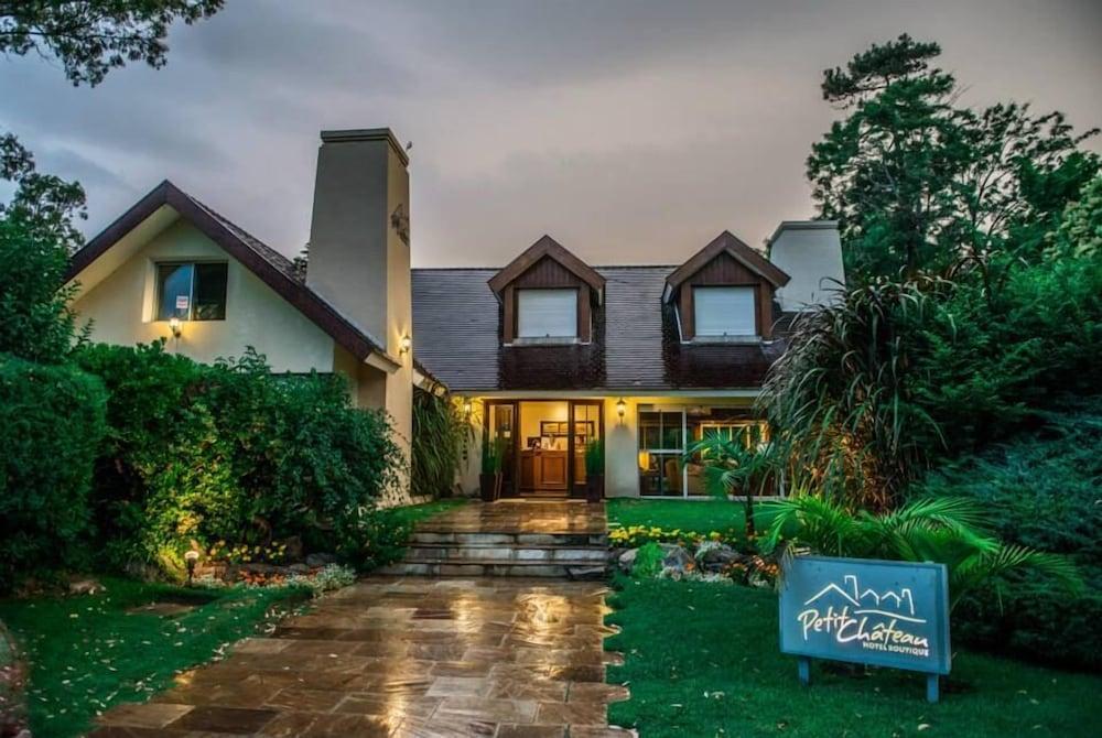 Petit Château Hotel Boutique — 6