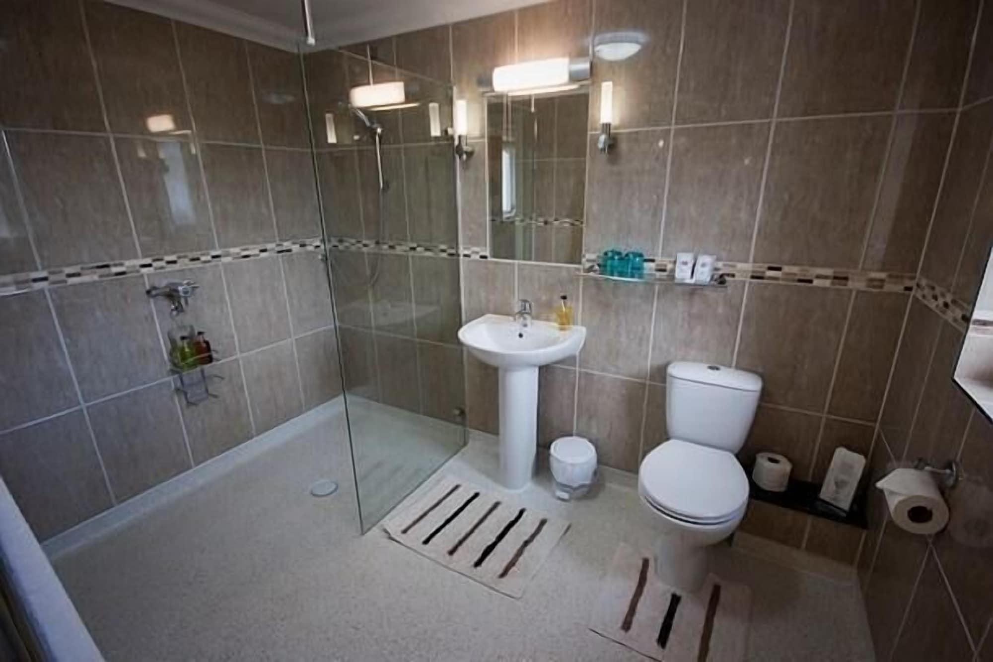 Lovesgrove Country Guest House — 4
