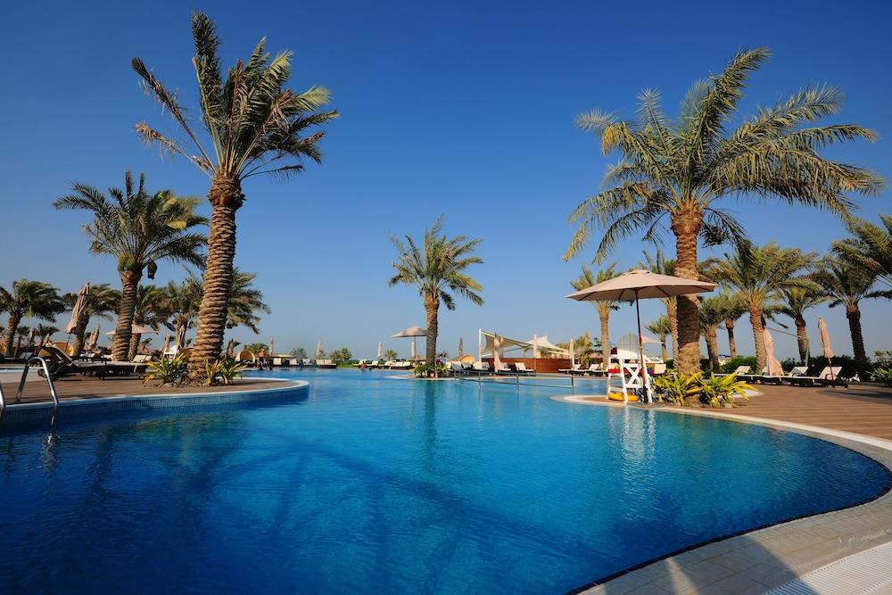 Al Bander Hotel & Resort 2434