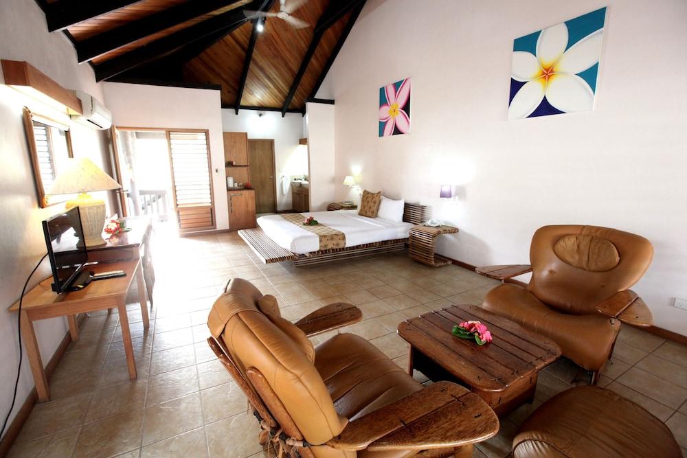 Anchorage Beach Resort 1026528 — 5