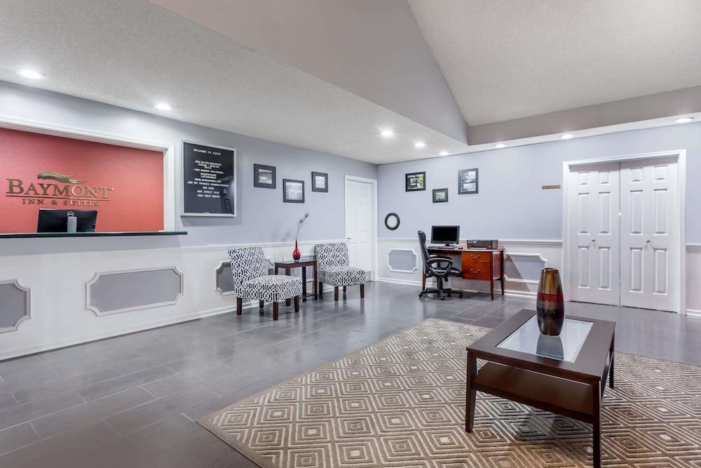 Baymont By Wyndham Albany At Albany Mall — 7