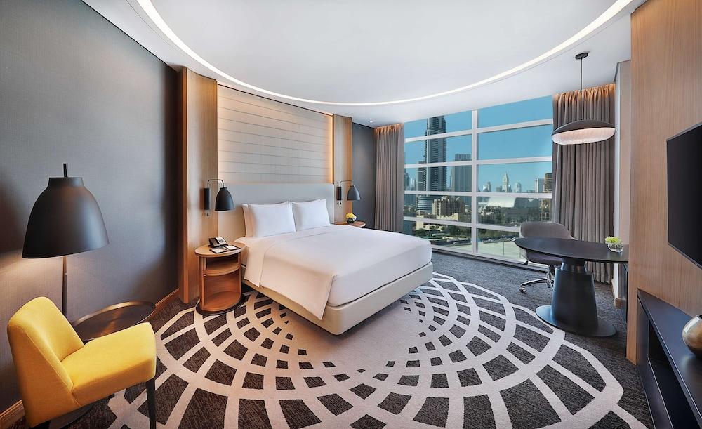 Doubletree by Hilton Dubai Business Bay — 9