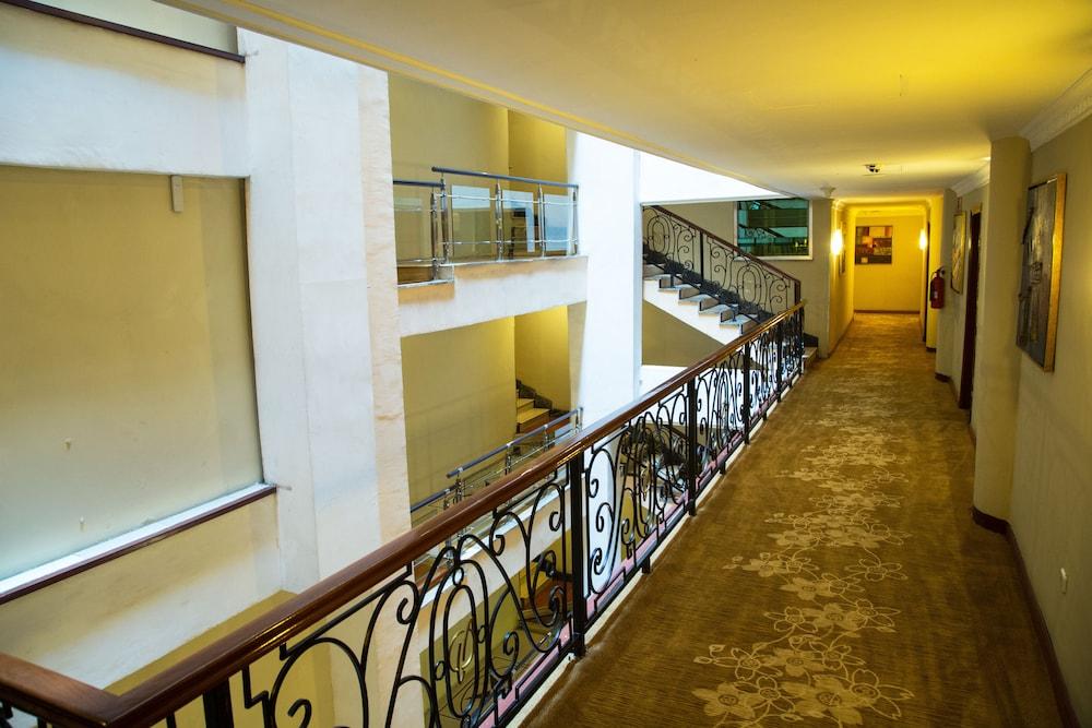 Jupiter International Hotel Cazanchise — 3
