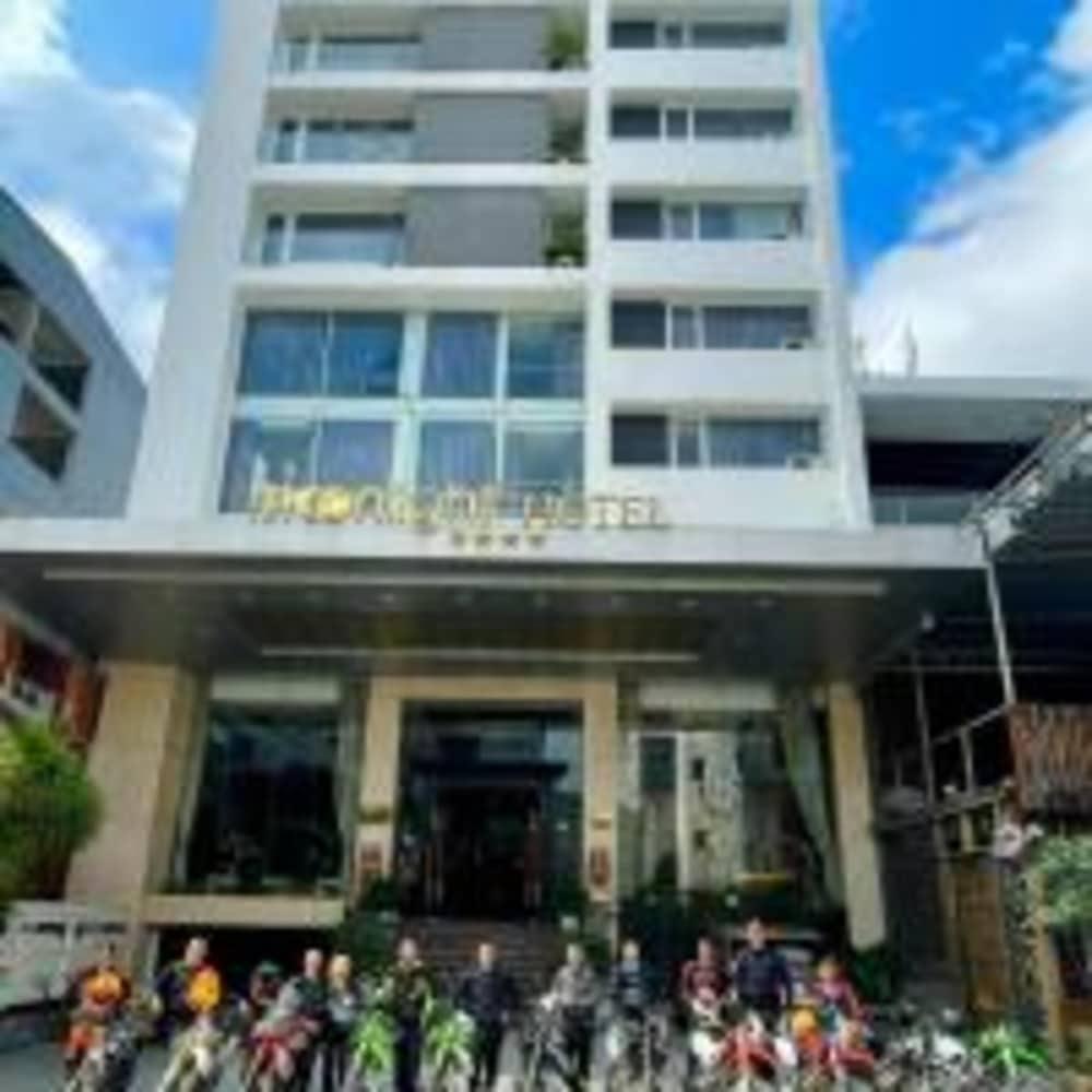 Moonlight Hotel Hue — 2