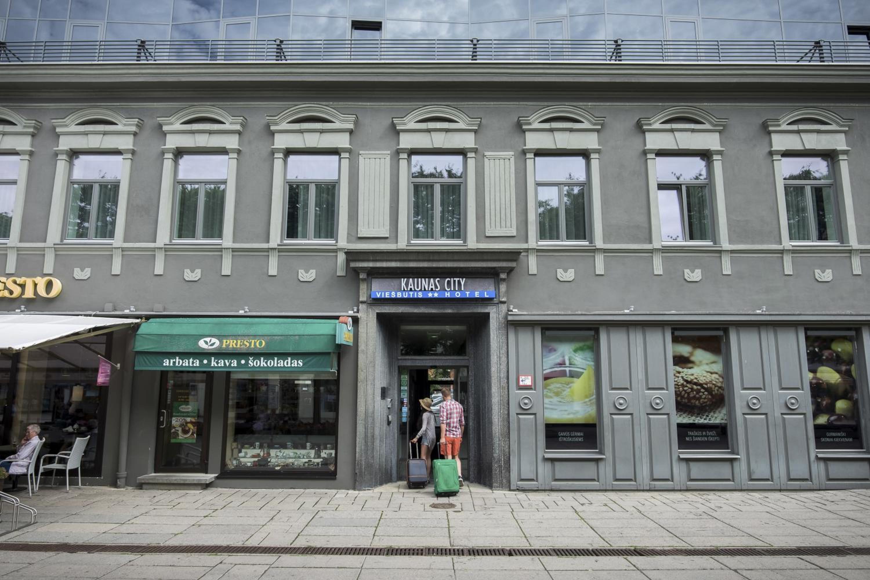 KAUNAS CITY 1058568 — 2