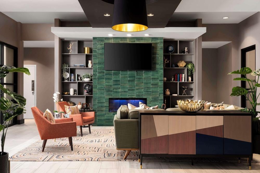 DoubleTree by Hilton Hartford Downtown — 7