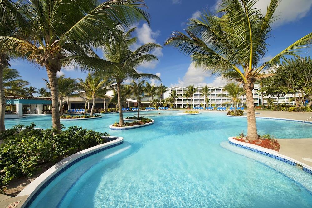 Coconut Bay Beach Resort and Spa — 10