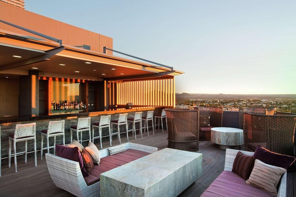 HILTON WINDHOEK 144836 — 9